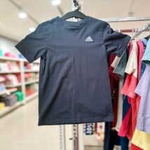 Adidas Boys Logo Tee Size Medium Black Short Sleeve Athletic Shirt EUC - $17.82