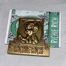 Richie Rich Plastic Money Clip with Money Discovery Zone Vintage 1998 Pr... - $6.20