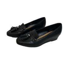 Tahari Black Leather Womens Size 7 Resort Tassel Loafers 1.50” Heel Black - £20.58 GBP