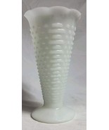 Vintage  White Milk Glass Hobnail Trumpet Vase Tall Ruffled Edge - €12,68 EUR