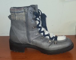 Maurices Women’s Sz.10  Ankle Boots Cassie Fur Trim Gray Zip/ Lace Up Bl... - $27.71