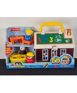 School House Play N Go 50th Birthday Fisher Price Little People W/ Dvd C... - $939.92 MXN
