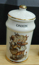 Danbury Mint M J Hummel Onion Spice Jar Porcelain 1987 Gold Trim No Cover - £7.63 GBP