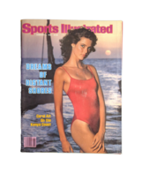 Sports Illustrated Magazine February 8, 1982 Carol on the Kenya Coast - £9.03 GBP