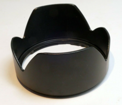 58mm  Lens Hood Shade twist on for  Tamron - $10.93