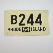Vintage 1954 Wheaties Cereal Rhode Island Metal Bicycle License Plate B244 Cream - £7.81 GBP