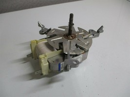 Bosch Wall Oven Fan Motor Part # 9000172155 - £36.97 GBP