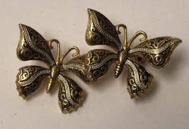 Butterflies Pin Brooch Ornate Enamel Slightly eXtended Pin Vintage Antiqe - £6.43 GBP