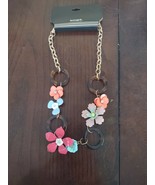 Flower Necklace - €26,24 EUR