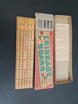 Vintage Milton Bradley Wooden Cribbage Board 4626 - £9.25 GBP