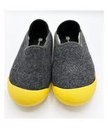 Mahabis Curve Classic Slipper dark gray with yellow Womens size 39 US 8.5 - $47.52