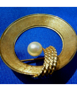 Elegant Vintage Design Pearl Brooch Unique Handmade Solid 14k Gold Pin Gift - £610.09 GBP