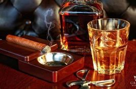 Cigar Accessory Gift Set  New Old Stock  Cigar Case, Torch Lighter &amp; Cutter - $37.95