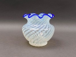 Fenton Blue Ridge Opalescent White Optic Swirl Art Glass Vase 4 5/8&quot; - £157.31 GBP
