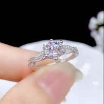18K White Gold Plated Adjustable 1 CT CZ Diamond Wedding Ring for Women - £9.41 GBP