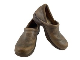 Dansko Clogs Women 39 / 8.5 M Shoes Brown Leather Professional Slip on N... - $24.57