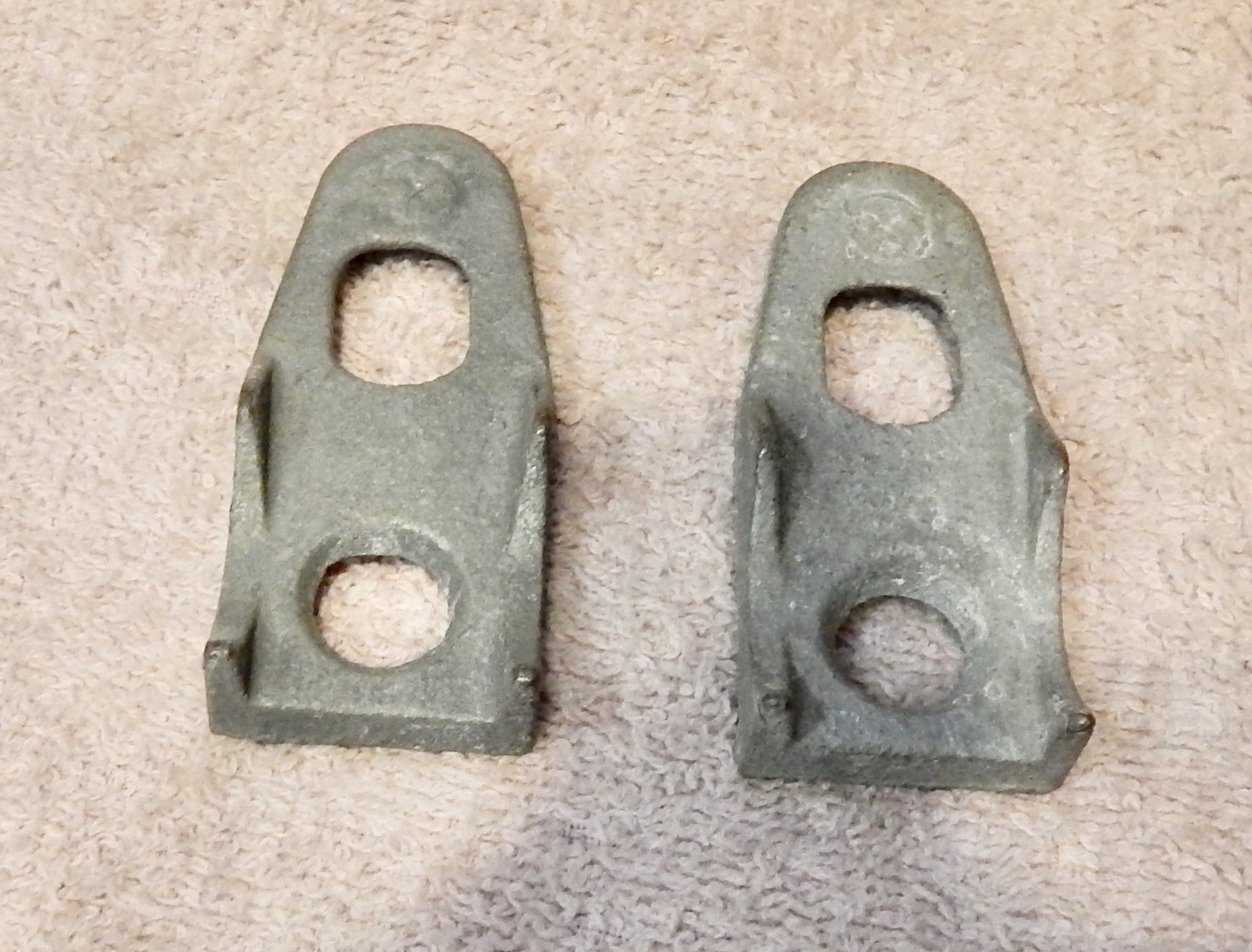 Rigid Conduit Clamp Backs You Choose How Many 3/4&quot;  Malleable Iron Space... - $4.89+