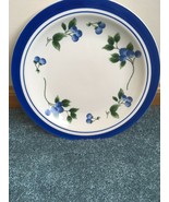 1 L. L. BEAN BLUE BERRY DINNER PLATE 10 3/4&quot;  VERY NICE - $22.80 CAD