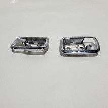 1990 Bentley Turbo R OEM Front Pair Left and Right Door Handle Frame - $885.77 MXN