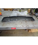 GM 15835084 Front Grille Lower Has Tiny Imperfection See Pics General Mo... - $1,810.79 MXN