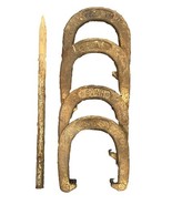 VTG STAR Cast Iron Horsehoes Horse shoe Game, 4 Shoes, 1 Post, Nice! Steel! - $60.78 CAD