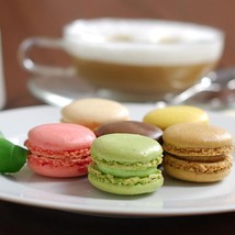 French Almond Macaroons - 96 pc box - £99.81 GBP