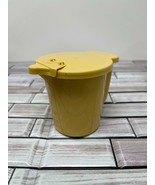 Vintage Tupperware Creamer Pitcher in Harvest Gold 574-11 Made in USA - $333.38 MXN
