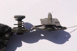 2006-2009 MERCEDES CLS550 W219 CLS500 HOOD SAFETY LATCH LOCK CATCH  R2529 image 5