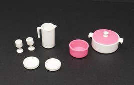 Mattel 1978 Barbie Dream House Dining Buffet Dishes Pots Pink White - £10.55 GBP