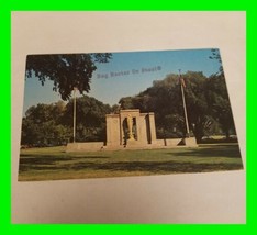 UNUSED Vintage Military Second Division Monument Washington D.C. Photo Postcard - £7.77 GBP