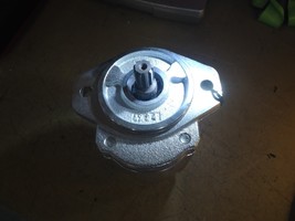 CONCENTRIC GEAR PUMP WP09A1 1803349  052505031 New - $296.99
