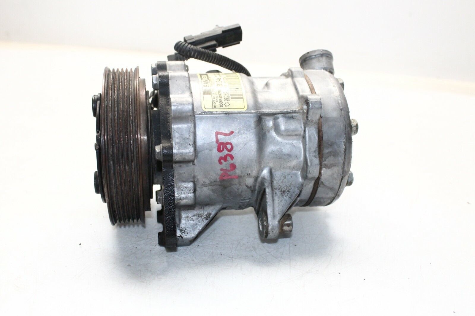 2002 DODGE RAM 1500 PICKUP 4.7L V8 AC A/C COMPRESSOR P6387 - $111.79