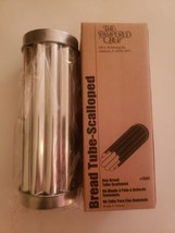 The Pampered Chef Scalloped Bread Tube #1565 -  New in Box - $8.58