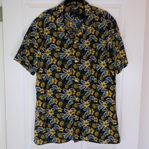 Banana Republic Linen Slim Fit Button Down Pineapple Hawaiian Shirt Men’... - $446.85 MXN