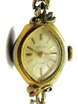 Croton 17J Gold Tone Stretch Wind Up Parts or Repair Vintage Woman&#39;s Watch - £15.81 GBP