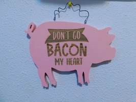 Pig Wall Plaque Wooden Wall Hanging Farmhouse Decor - £17.63 GBP
