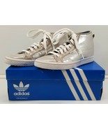 BG) Adidas Women&#39;s Honey Heel Mid Top Sneakers Shoes Silver Q23272 Size 9 - £35.55 GBP