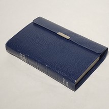 World Bible Publishers 3.5 x 5&quot; Pocket Holy Bible Snap Closure 889FB EUC - £23.14 GBP