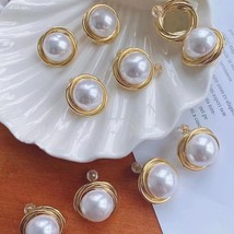 5Pairs Korean Fashion Personalised Earrings Luxury Gold Round Big Pearls Stud Ea - £42.25 GBP