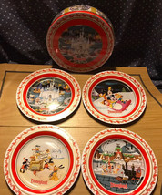 DISNEYLAND RESORT EXCLUSIVE Christmas TIN PLATE Set (2007) 4 Plates + TIN - $14.95