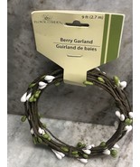 ShipN24Hours.New-Floral Gardens. White Berry Garland. 9 ft. 2.7 m. - $17.71 CAD