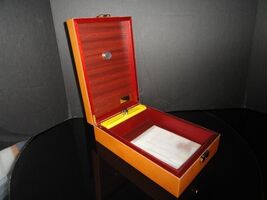 Michel Perrenoud Leather Travel Humidor 20 ct 10.5" L x 7.25"W x 3.25" H image 2