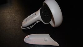 Left   Genuine Original Meta Oculus Quest 2 VR Controller LX39EM - $54.55