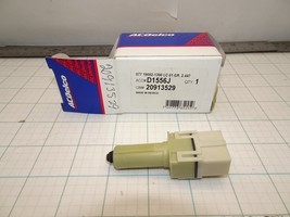 GM 20913529 Brake Stop Light Switch D1556J OEM NOS General Motors - $294.48 MXN