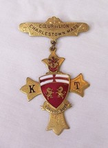 Vintage Knights Templar Masonic Cross Medal Badge Charlestown Mass Coeur De Lion - £38.78 GBP