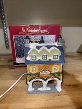 St. Nicholas Square Hansen’s Restaurants Illuminated Christmas Village W... - €25,76 EUR