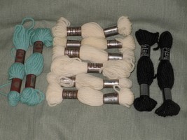 DMC Tapestry Wool Yarn Lot of 10 Skeins Assorted Colors Vintage Made in France - £11.75 GBP
