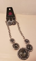 Fashion Jewelry Paparazzi Silvertone Necklace Set Circles Smoky Quartz Look - £3.98 GBP