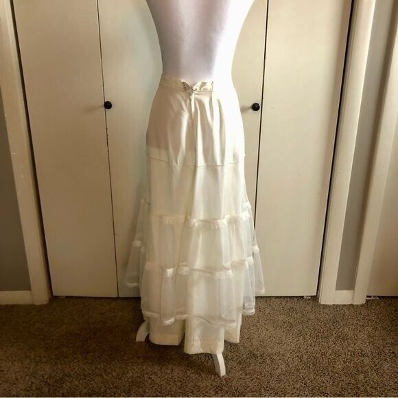 Primary image for Vintage Wedding Dress Slip Womens S? Used Cream