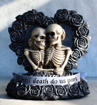 Love Never Dies Black Wedding Roses Heart Wreath Skeleton Couple Figurin... - $24.95
